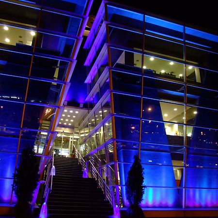 Hotel Metropolitan By Belgrade Arena Buitenkant foto