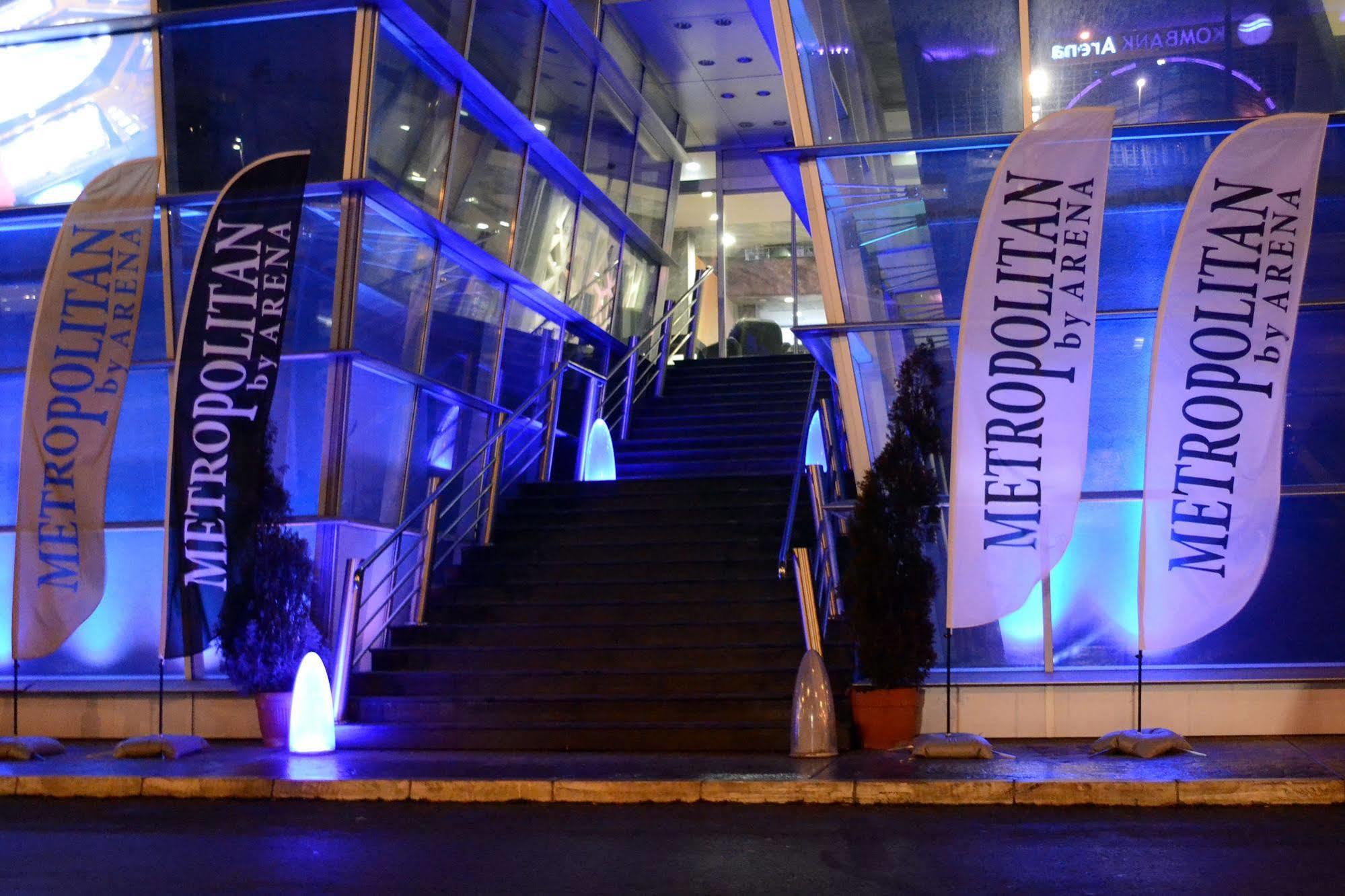Hotel Metropolitan By Belgrade Arena Buitenkant foto
